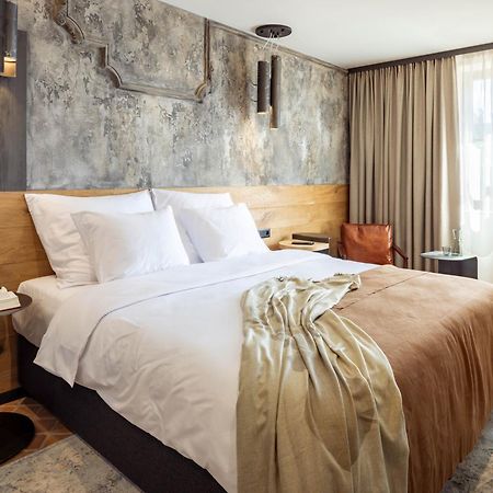 Nomadic Urban Premium Suites คราคูฟ ภายนอก รูปภาพ