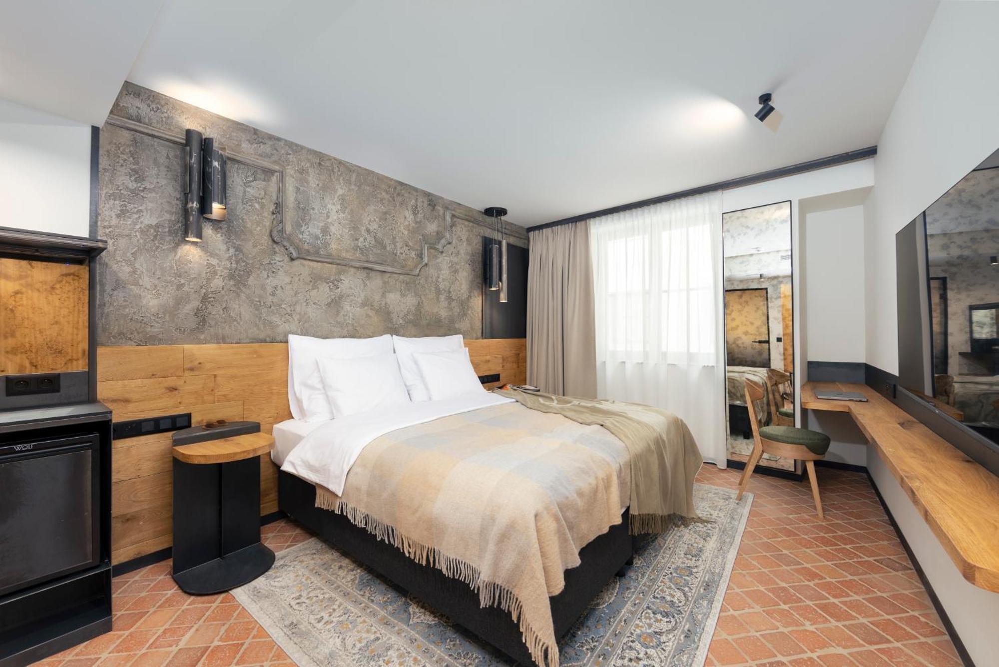 Nomadic Urban Premium Suites คราคูฟ ภายนอก รูปภาพ
